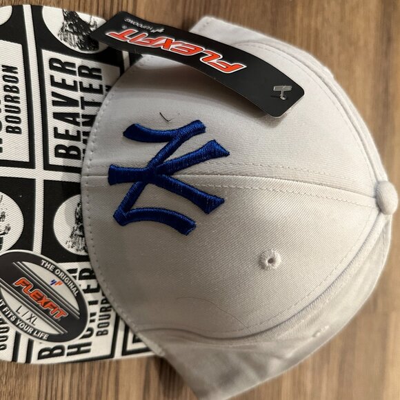 NY Cap New York Yankees Baseball Graphic Beaver Hunter Bourbon NY Vintage Hat - Picture 4 of 4